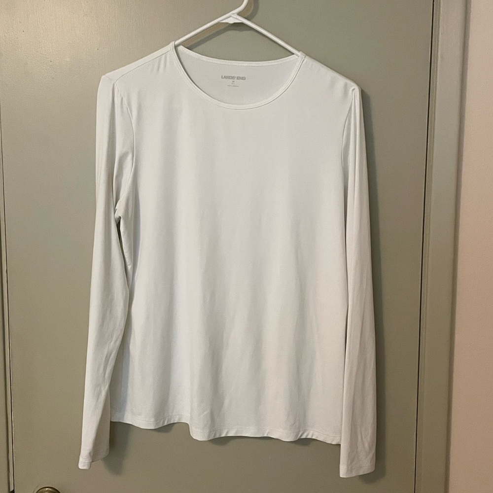 Lands End M white long sleeve shirt